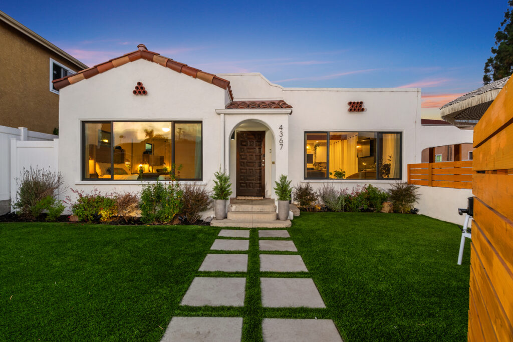 Behr Swiss Coffee Exterior House